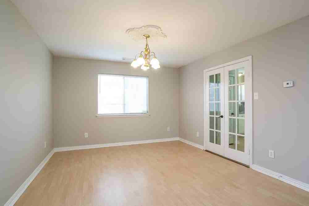 5511 Deer Timbers Trl - Photo 3 of 15