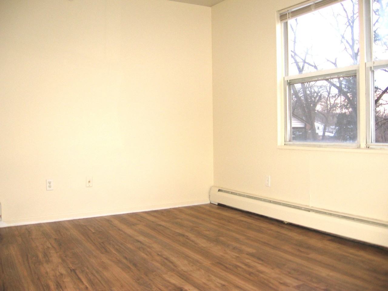 641 S Woodward St #A - Photo 5 of 6