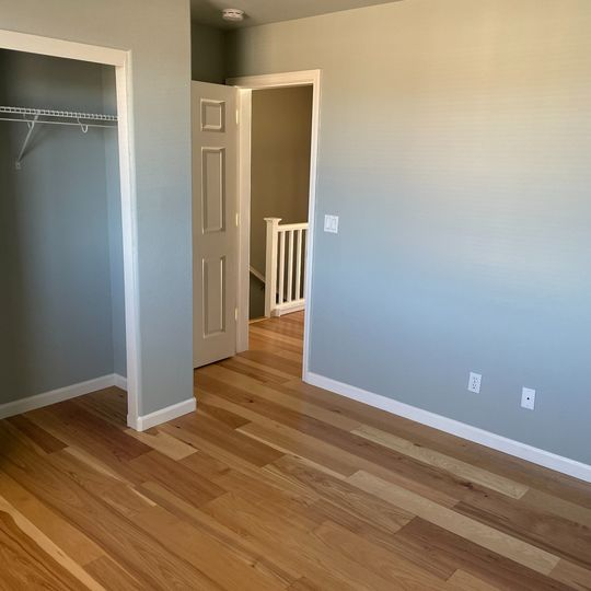 547 Heritage Cir - Photo 3 of 9