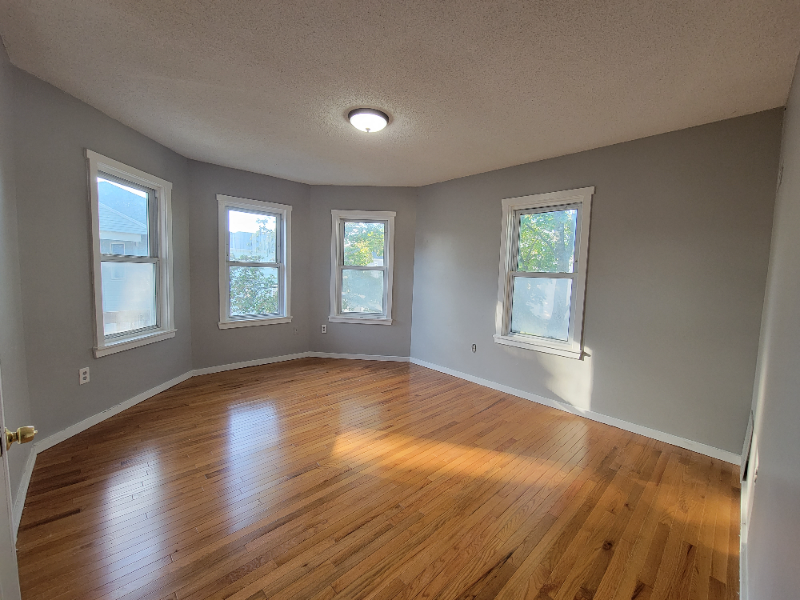 4 Hacker St #1 - Photo 2 of 17