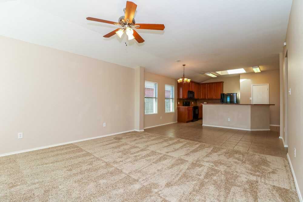 7307 Fossil Creek Dr - Photo 2 of 16