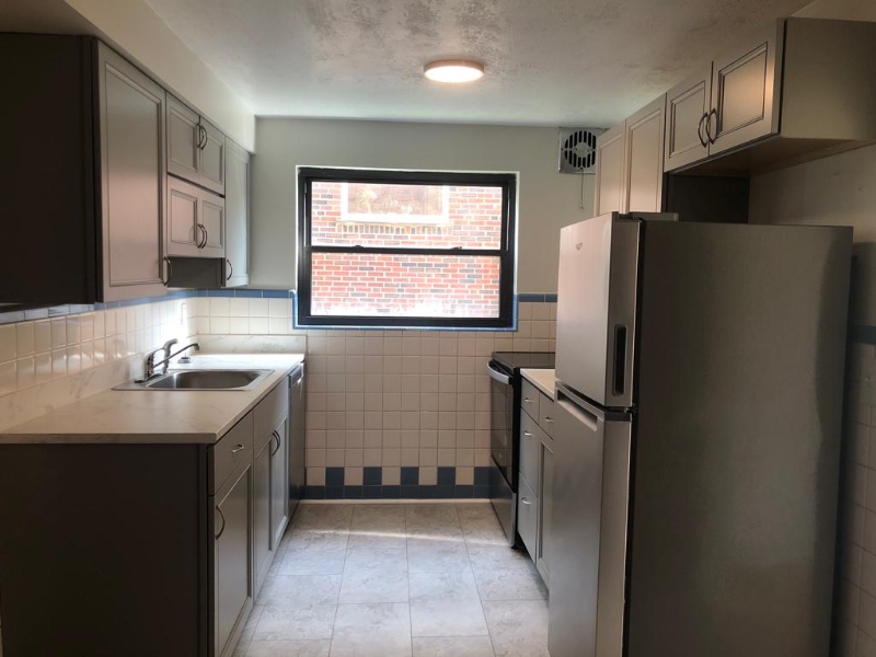 2716 Anderson Ferry Rd - Photo 2 of 6