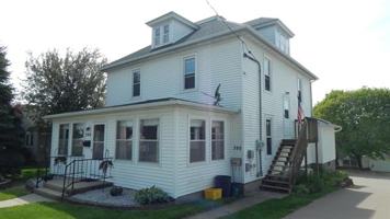 featured image of 386 Ellen St