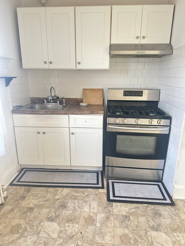 214 Chamberlain Ave #2 - Photo 4 of 15
