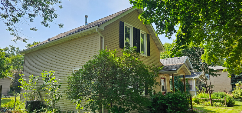 1515 N 4th St - Photo 2 of 6