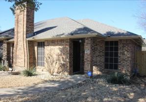 903 Teakwood Ln - Photo 1 of 1