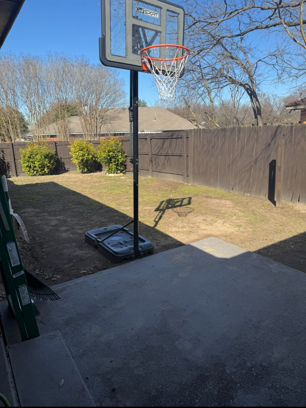 903 Teakwood Ln - Photo 2 of 17