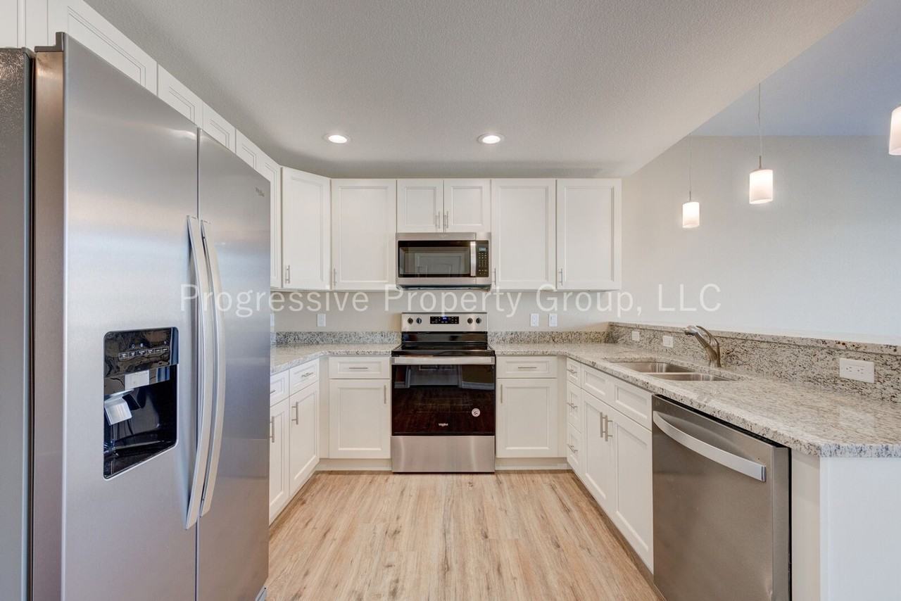 678 Thimbleberry Pt #678TP - Photo 5 of 25