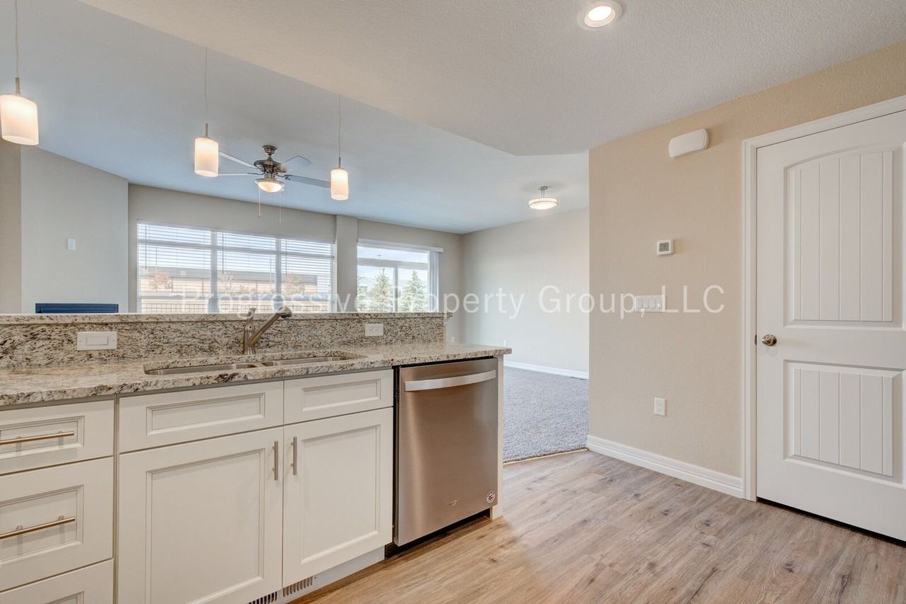 678 Thimbleberry Pt #678TP - Photo 7 of 25
