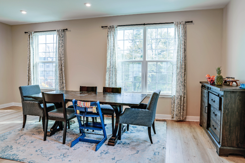 1763 Atlas Dr - Photo 3 of 13