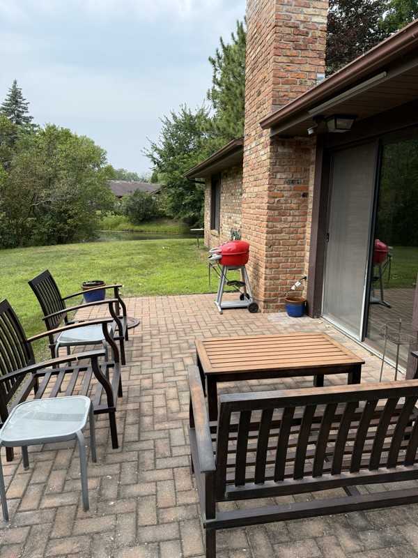 1181 Weston Ln N - Photo 6 of 11
