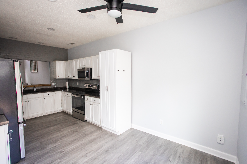 2204 Savona Quay - Photo 6 of 18