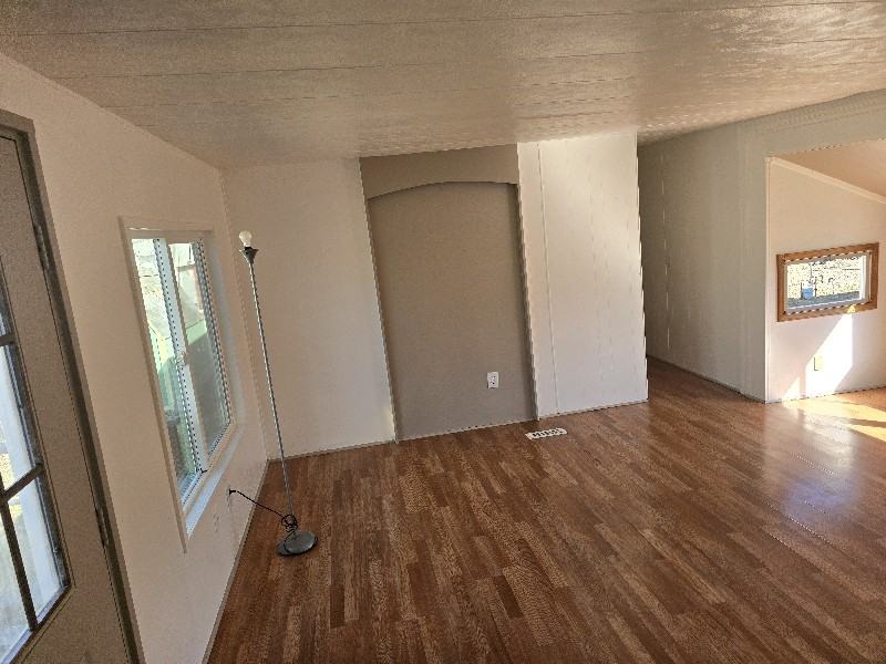 400 S Adams St #21 - Photo 3 of 12