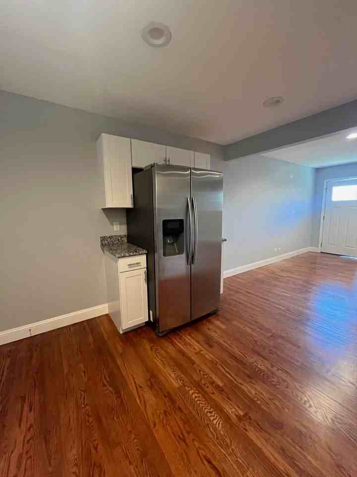 1818 N 6th Ave #3 - Photo 5 of 19