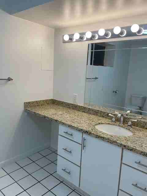 1711 E Gregson Ave - Photo 7 of 12