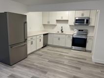 550 W Parkway Dr - Photo 1 of 1