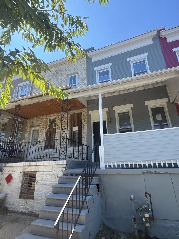 2240 Cedley St - Photo 6 of 6