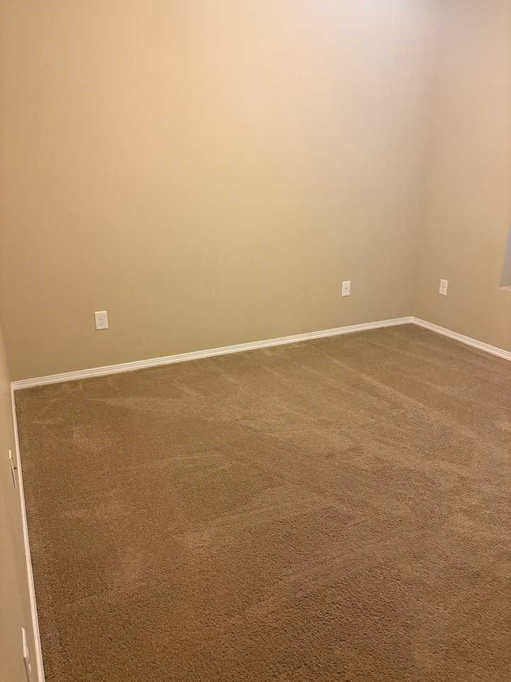 16172 Plow Ave - Photo 6 of 20