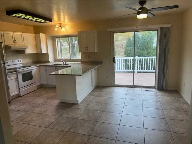2647 Deer Run Dr - Photo 2 of 12