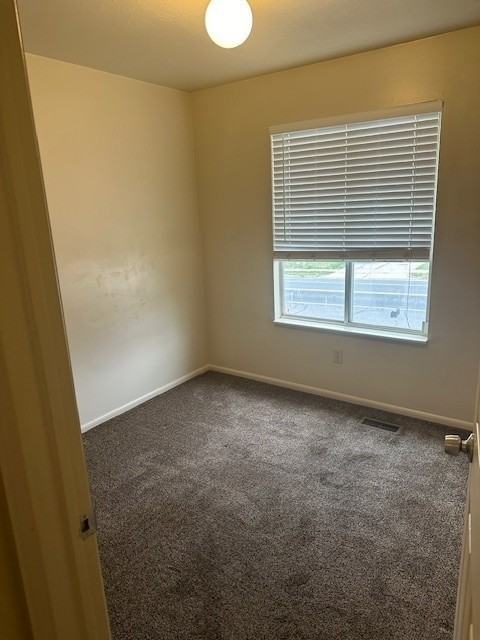 2647 Deer Run Dr - Photo 5 of 12