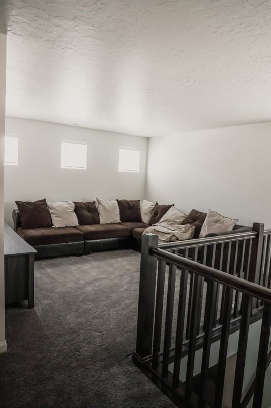 239 Nw - Photo 3 of 13