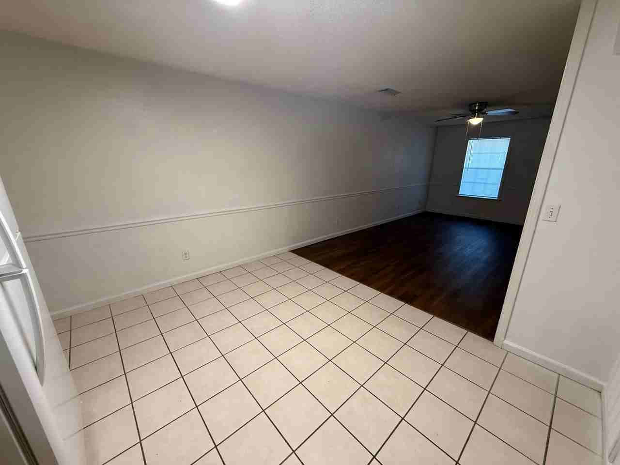 321 N Trammell St #3 - Photo 5 of 15