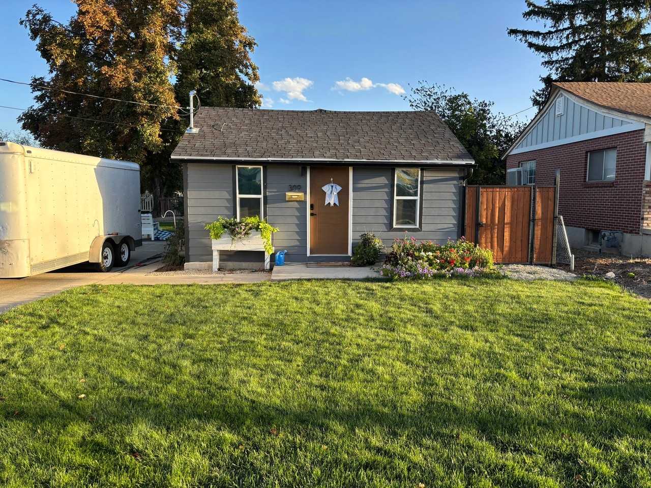 309 W Wasatch St - Photo 2 of 17
