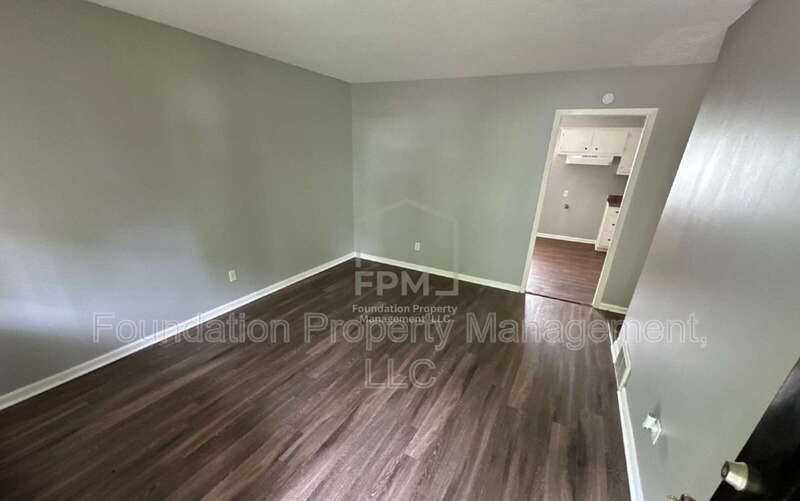 3606 Pryor St - Photo 4 of 10