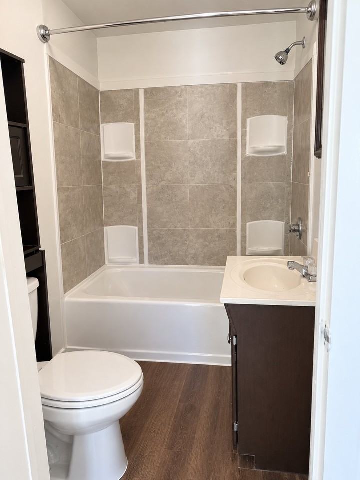 42 Harvard St #3 - Photo 3 of 5