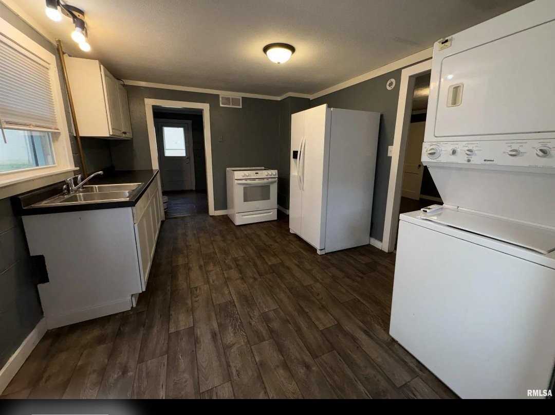 813 N 11th St - Photo 7 of 7