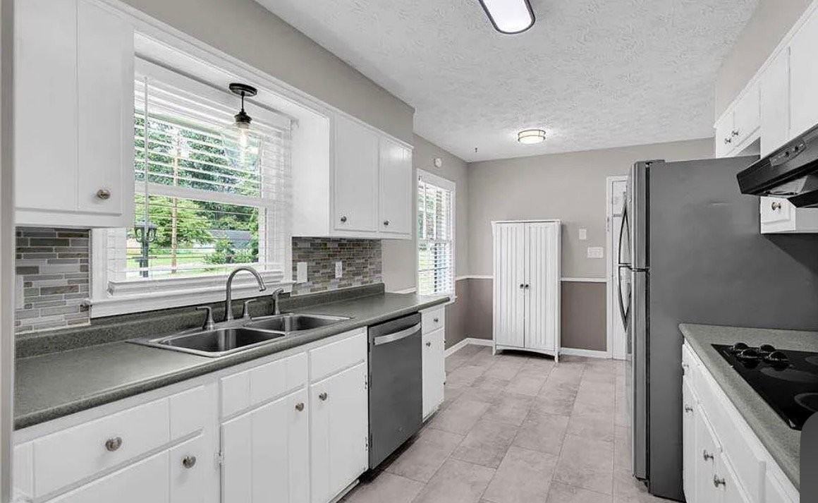 474 Royal Oaks Ter - Photo 6 of 20
