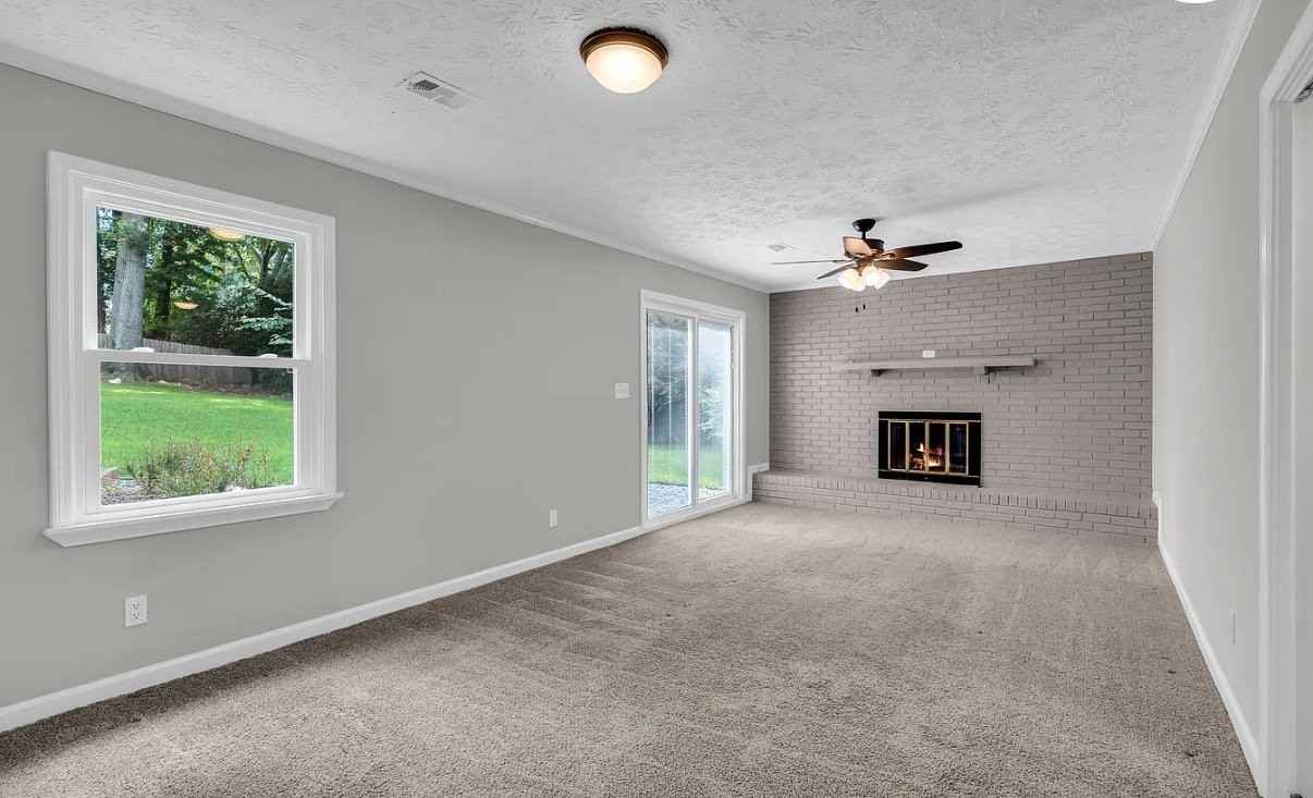 474 Royal Oaks Ter - Photo 7 of 20