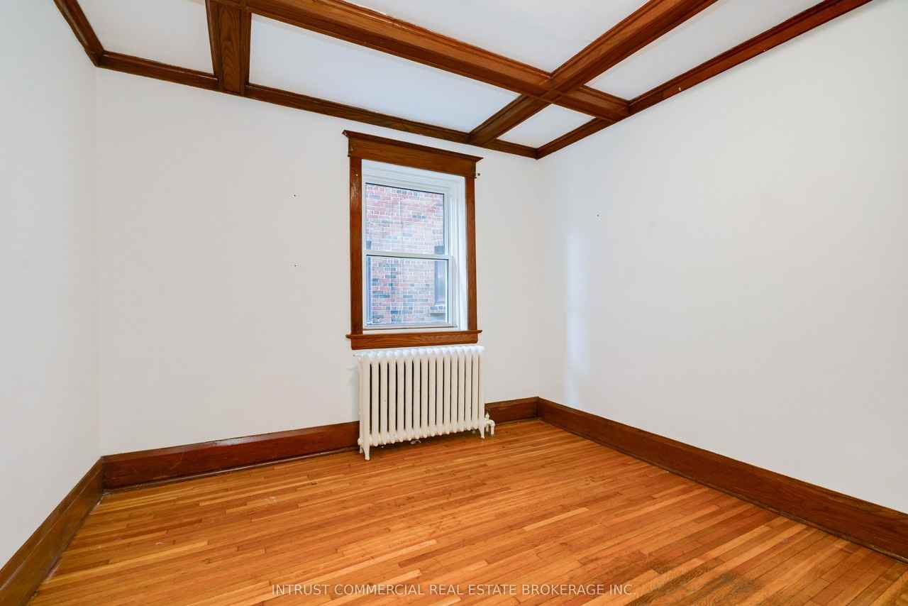 1920 Bloor Street West - Photo 7 of 17