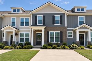 featured image of 2521 Drumwright Way
