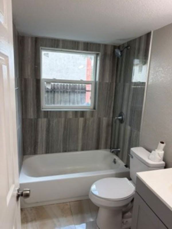 9426 N 50th St #A - Photo 7 of 8