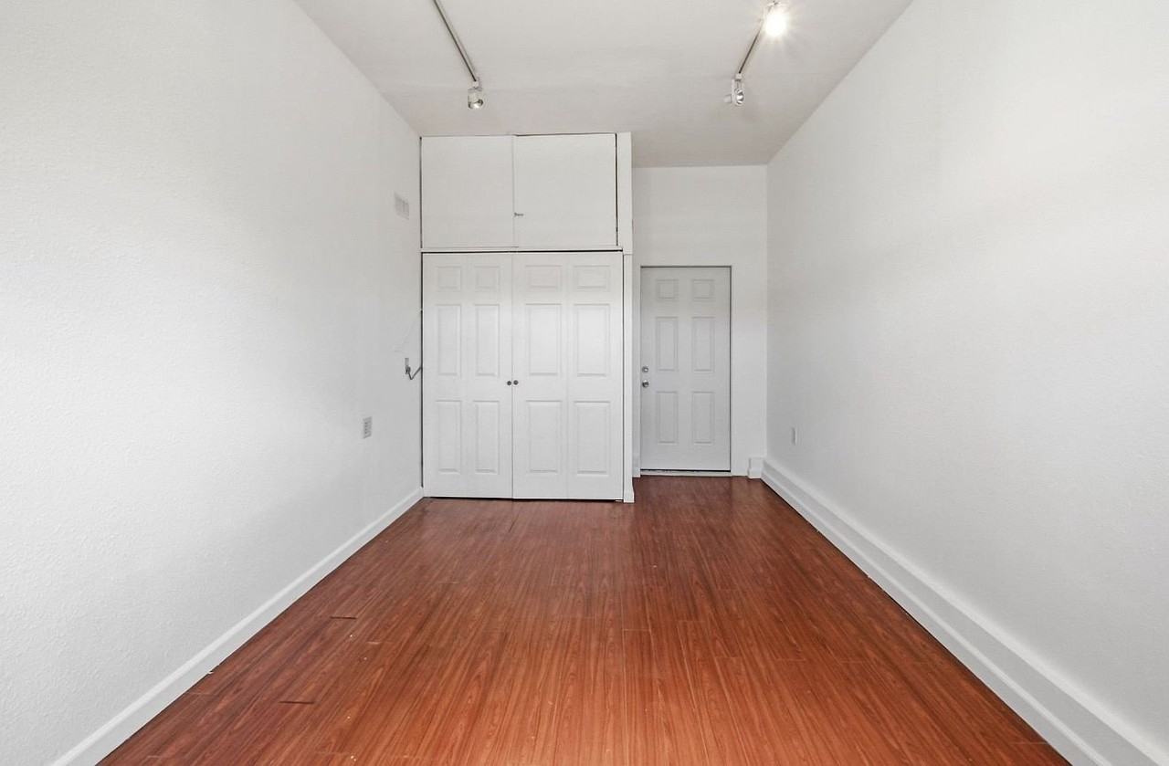 5874 Zelzah Ave - Photo 2 of 20