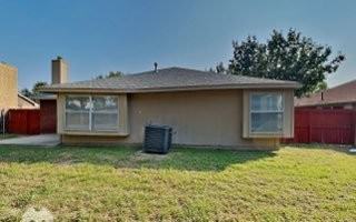 4961 Briar Oaks Ln - Photo 2 of 10