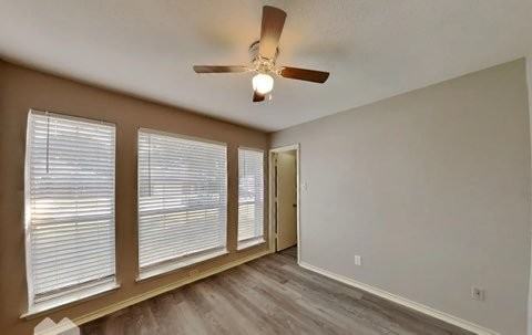 4961 Briar Oaks Ln - Photo 5 of 10