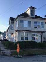 836 Maplewood Ave #1stFL - Photo 1 of 1