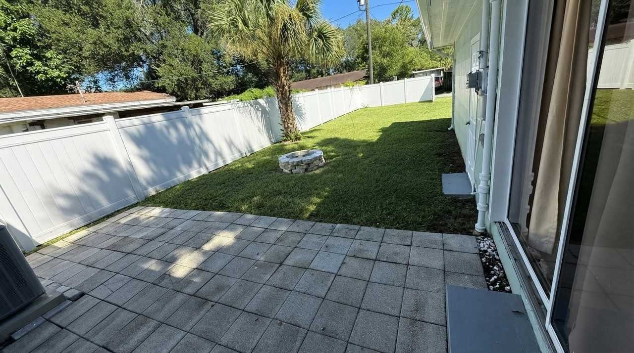 3913 6th Ave N - Photo 7 of 20