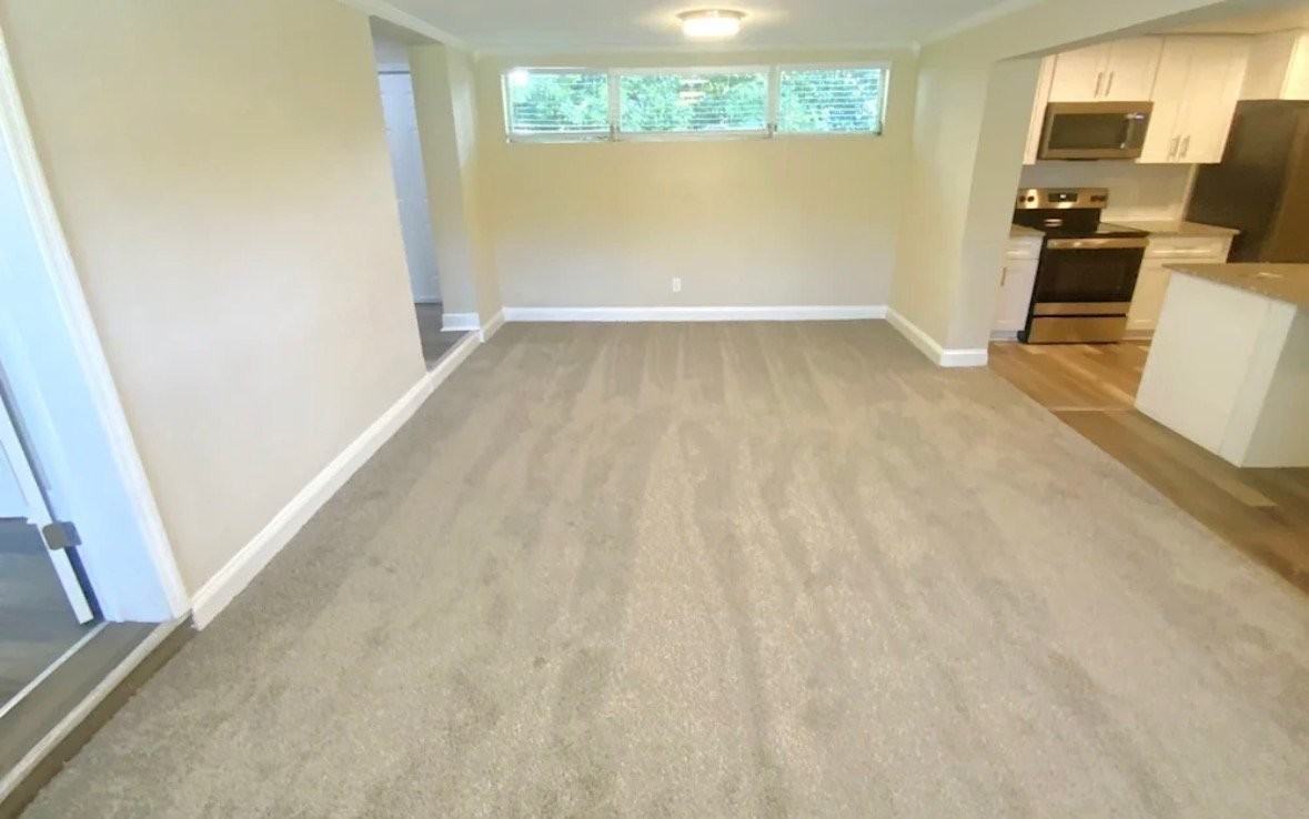 4590 Colonial Ave - Photo 2 of 12