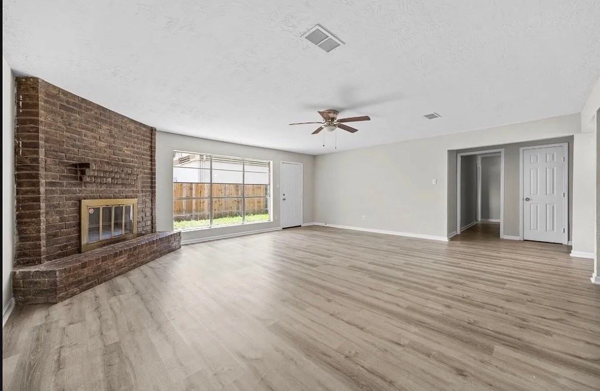 16523 Loch Maree Ln - Photo 4 of 9