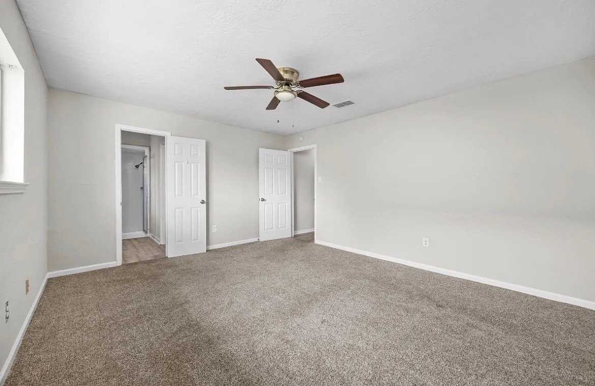 16523 Loch Maree Ln - Photo 6 of 9