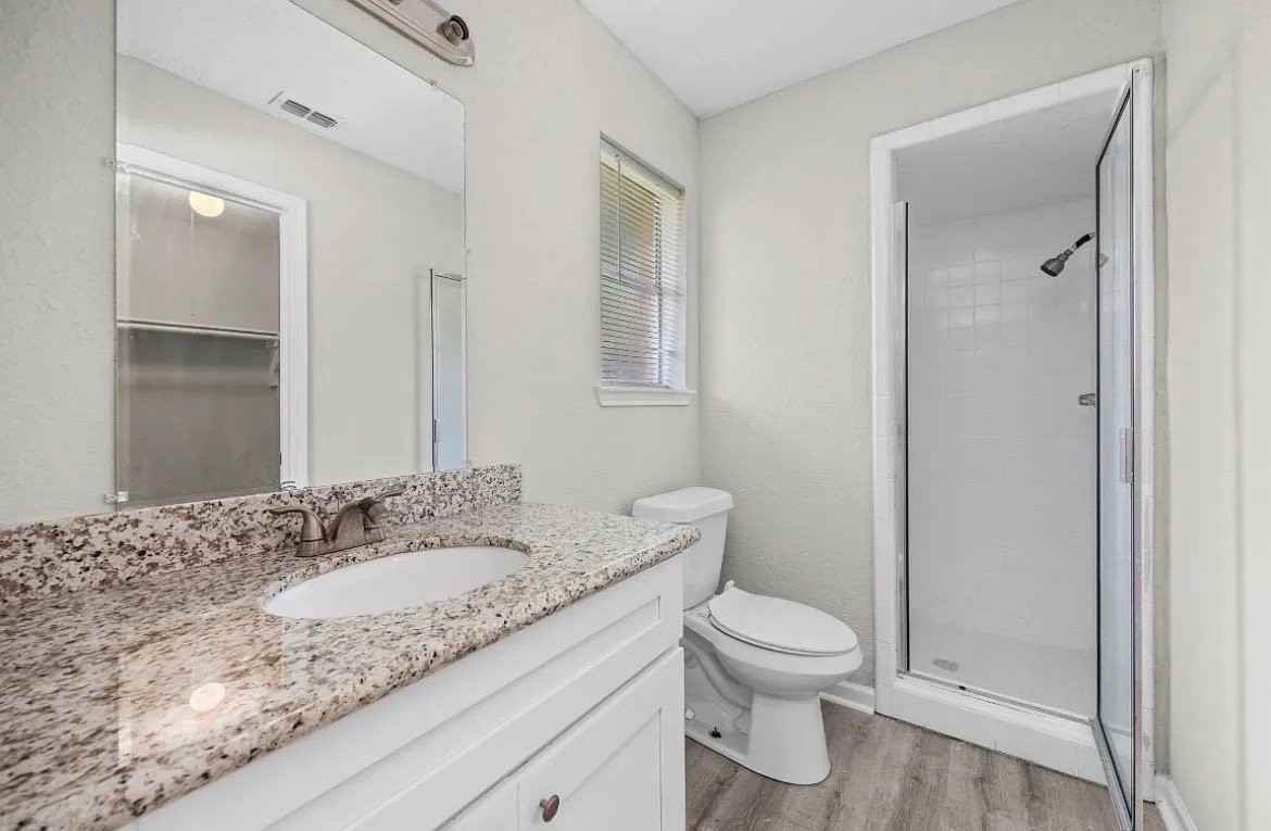 16523 Loch Maree Ln - Photo 7 of 9