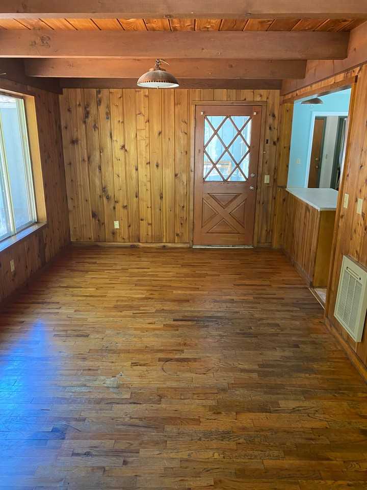 35227 E Lacomb Rd - Photo 2 of 17