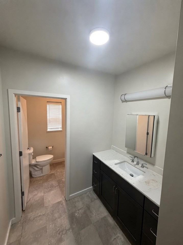 6725 S Campbell Ave #3A - Photo 3 of 6