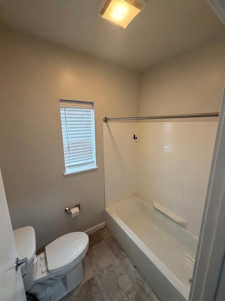 6725 S Campbell Ave #3A - Photo 4 of 6