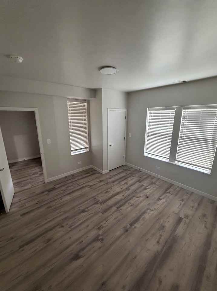 6725 S Campbell Ave #3A - Photo 5 of 6