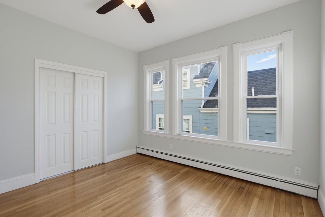 56 Fruit St - Photo 3 of 17
