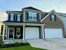 featured image of 123 Grange Cir